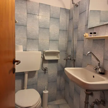 Guest house Oasis Complex Kardhakata
