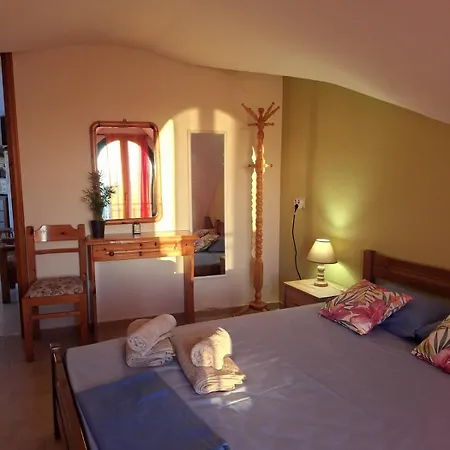 Oasis Complex Guest house *