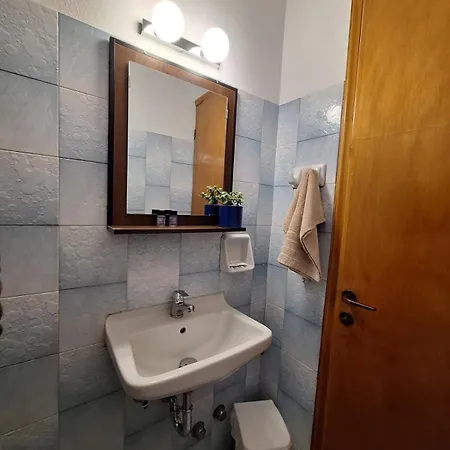 Oasis Complex Guest house *